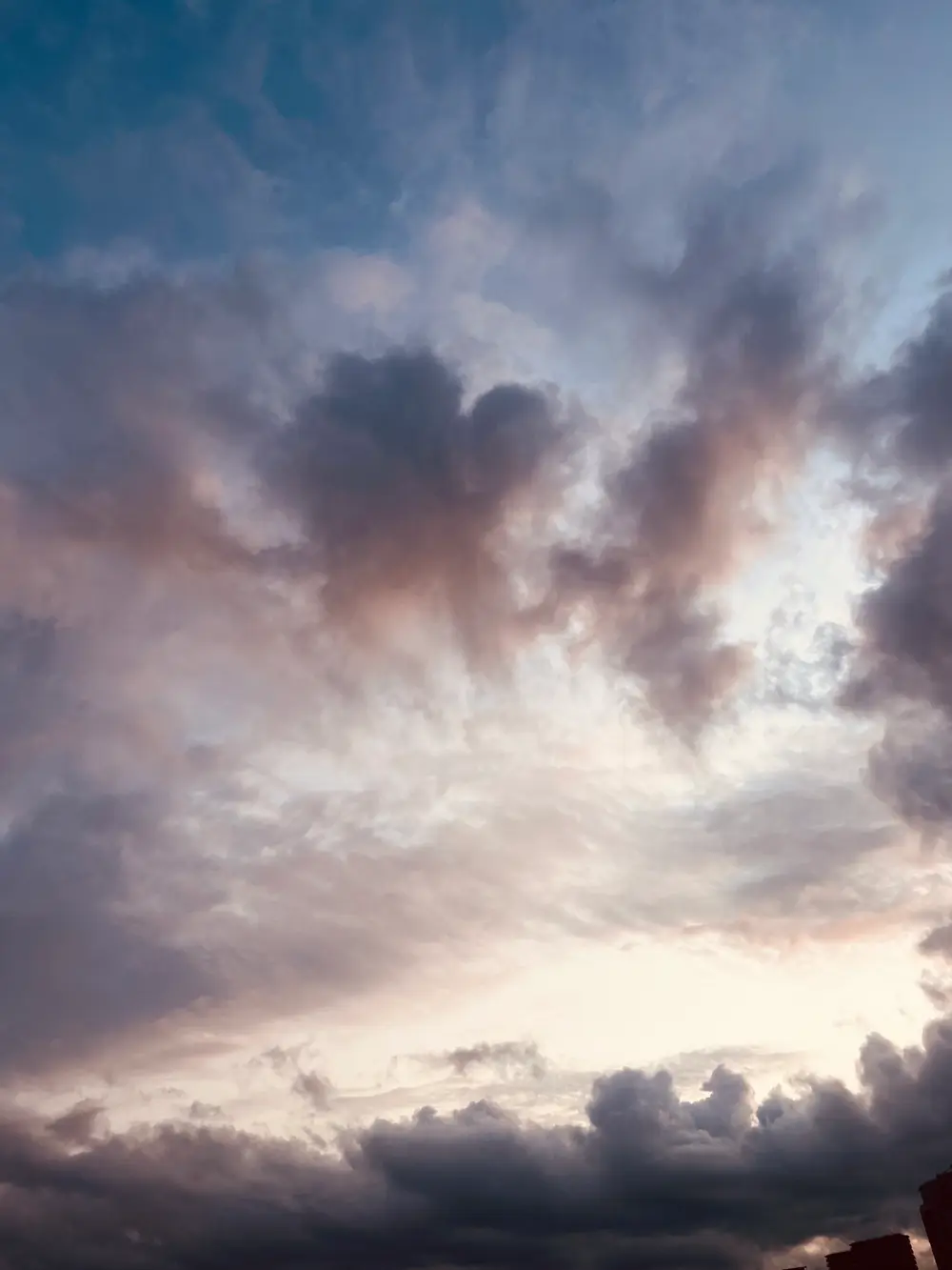 An angel shaped cloud